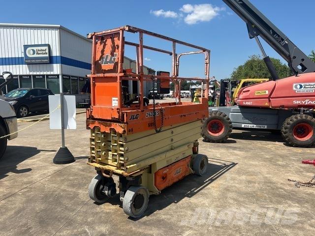 JLG 2632ES Käärtõstukid