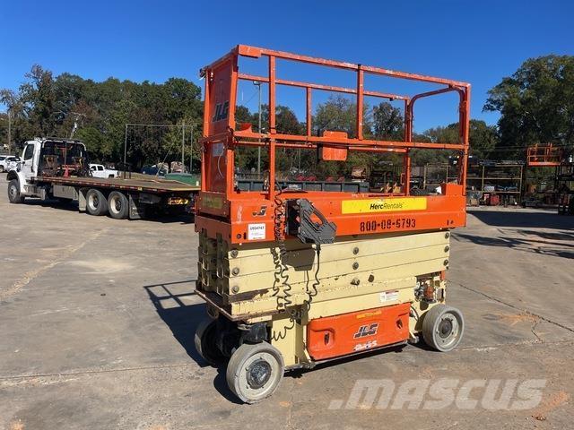 JLG 2632ES Käärtõstukid