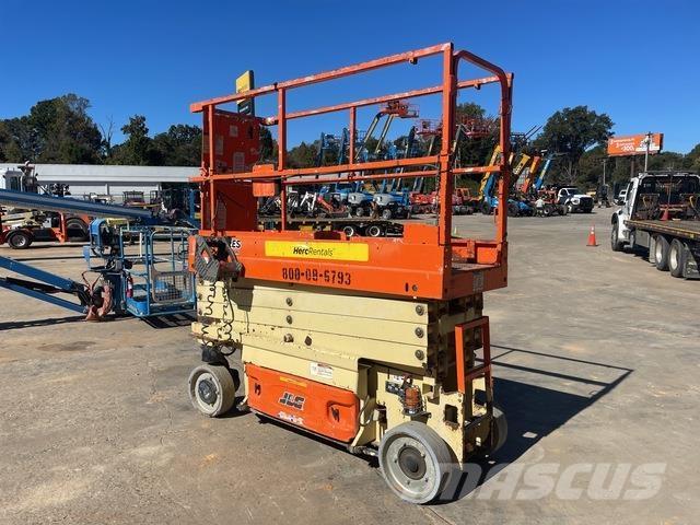 JLG 2632ES Käärtõstukid