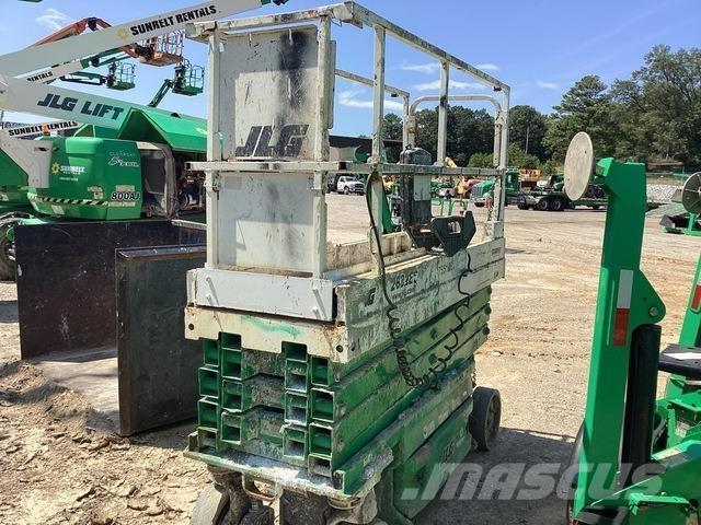 JLG 2632ES Käärtõstukid