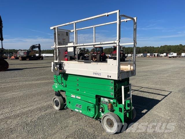 JLG 2632ES Käärtõstukid