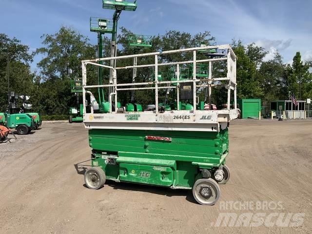 JLG 2646ES Käärtõstukid
