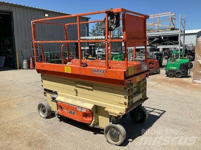 JLG 2646ES Käärtõstukid