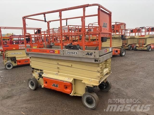 JLG 2646ES Käärtõstukid