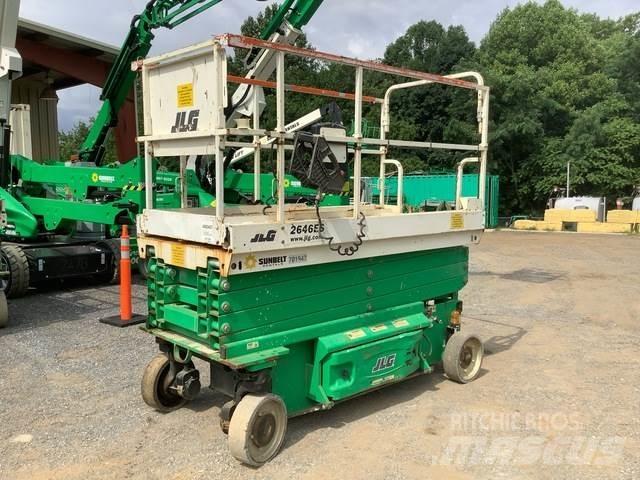 JLG 2646ES Käärtõstukid