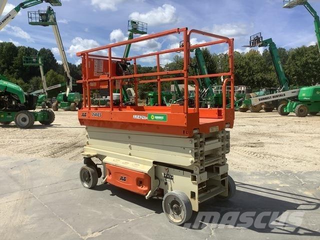 JLG 2646ES Käärtõstukid