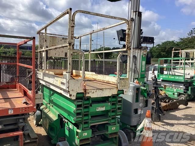 JLG 3246ES Käärtõstukid