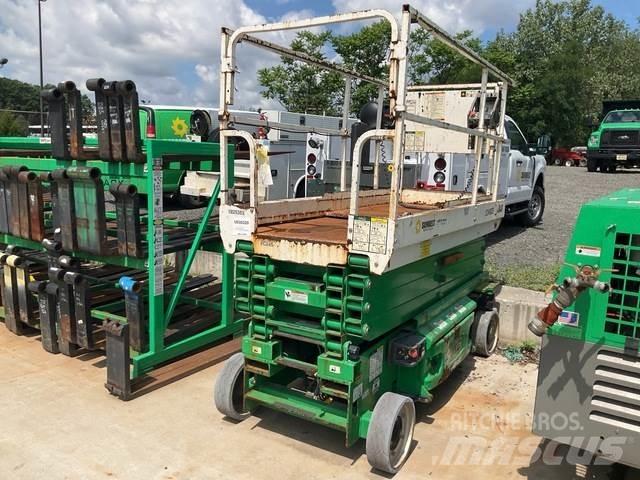 JLG 3246ES Käärtõstukid