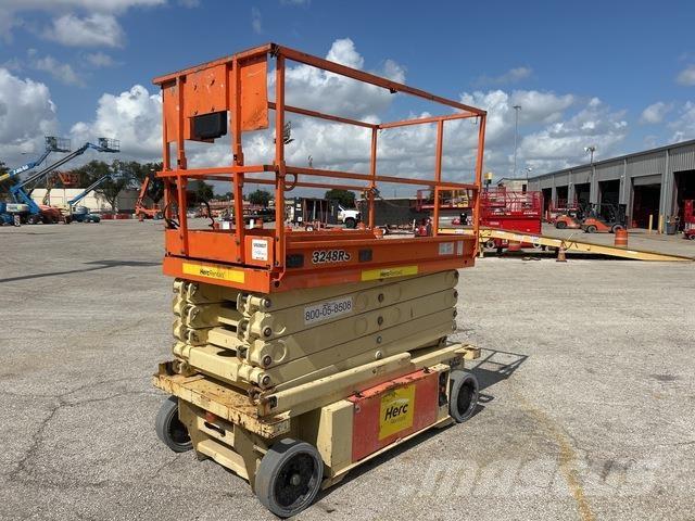 JLG 3248RS Käärtõstukid