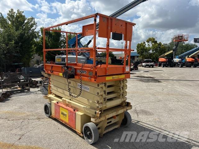 JLG 3248RS Käärtõstukid