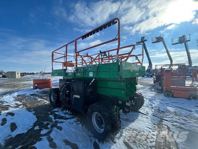 JLG 330LRT Käärtõstukid