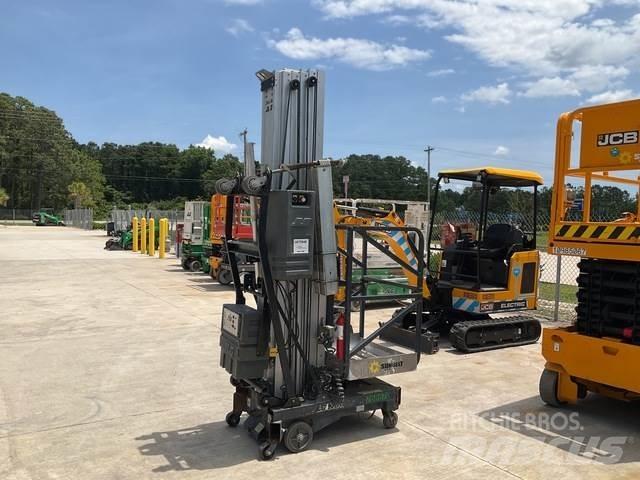 JLG 36AM DC Vertikaalsed mast tõstukid