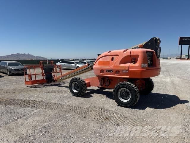 JLG 400S Teleskoop poomtõstukid