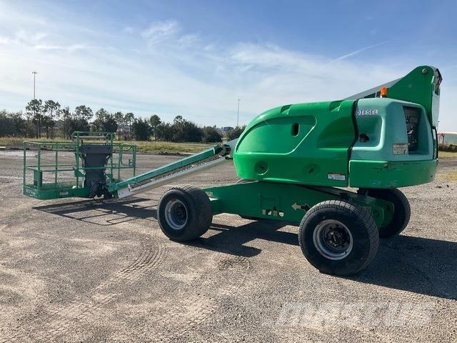JLG 400S Teleskoop poomtõstukid
