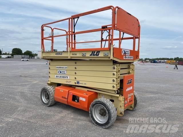 JLG 4069LE Käärtõstukid