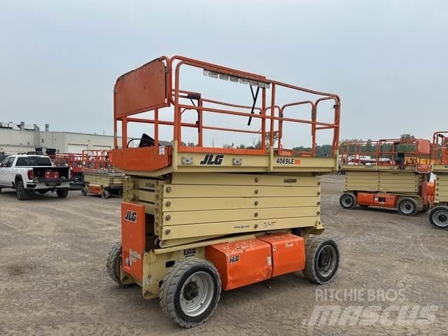 JLG 4069LE Käärtõstukid