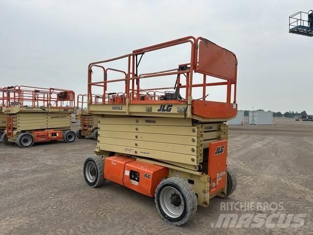 JLG 4069LE Käärtõstukid
