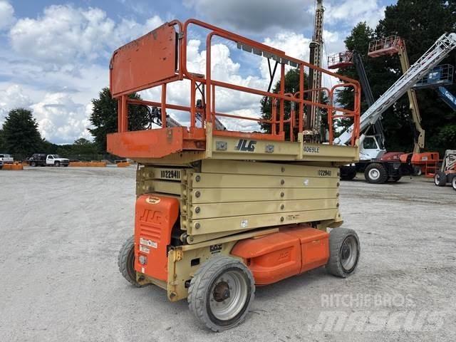JLG 4069LE Käärtõstukid