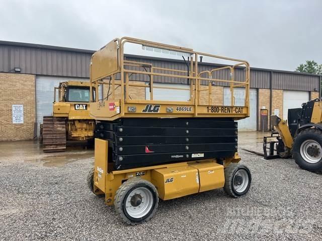 JLG 4069LE Käärtõstukid