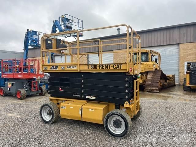 JLG 4069LE Käärtõstukid