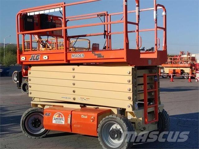 JLG 4069LE Muu