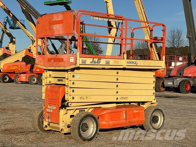 JLG 4069LE Käärtõstukid
