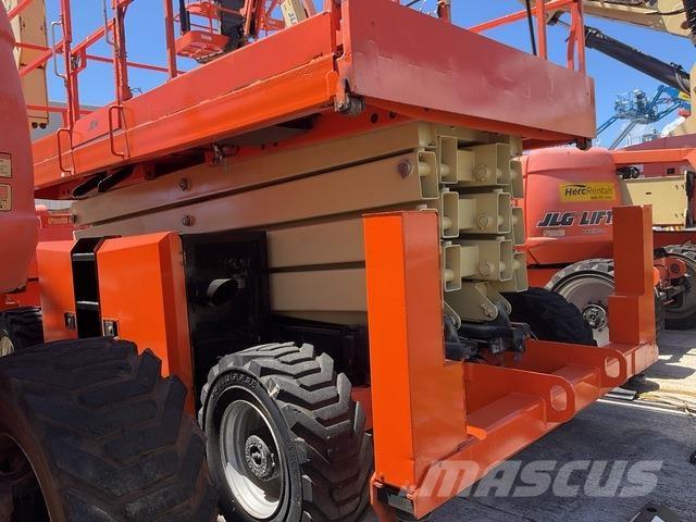 JLG 430LRT Käärtõstukid