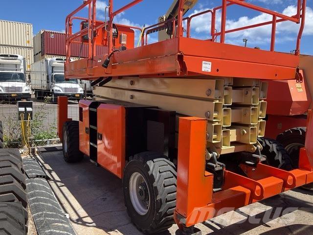 JLG 430LRT Käärtõstukid
