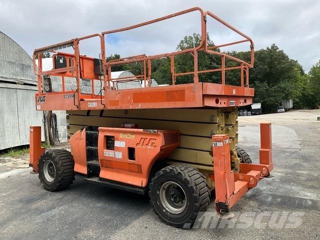 JLG 4394 RT Käärtõstukid