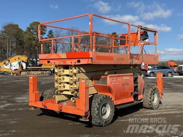 JLG 4394RT Käärtõstukid
