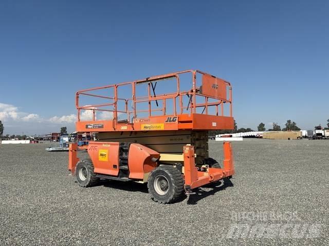JLG 4394RT Käärtõstukid