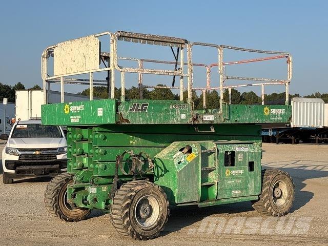 JLG 4394RT Käärtõstukid