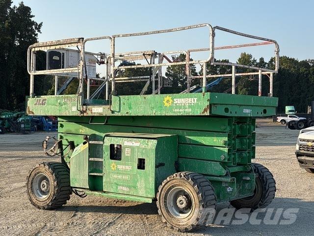 JLG 4394RT Käärtõstukid
