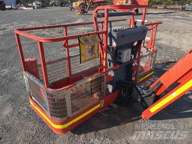 JLG 600AJ Muu