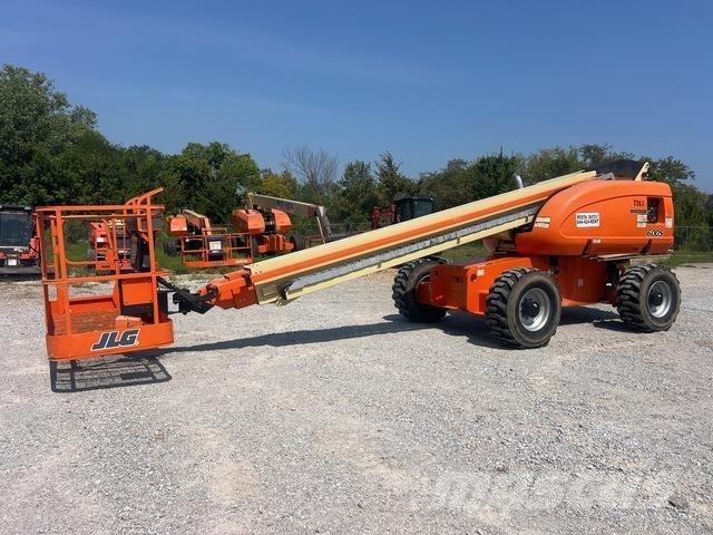 JLG 600S Teleskoop poomtõstukid