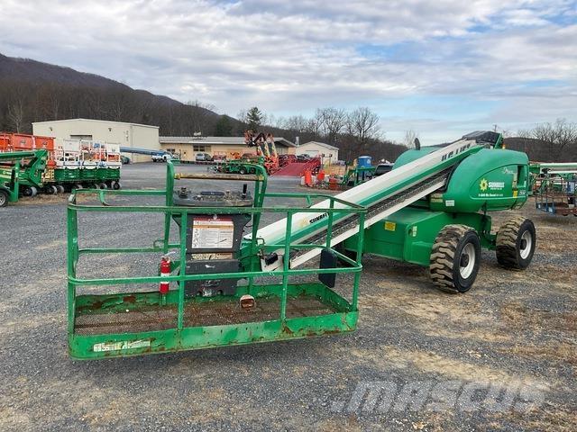 JLG 600S Teleskoop poomtõstukid