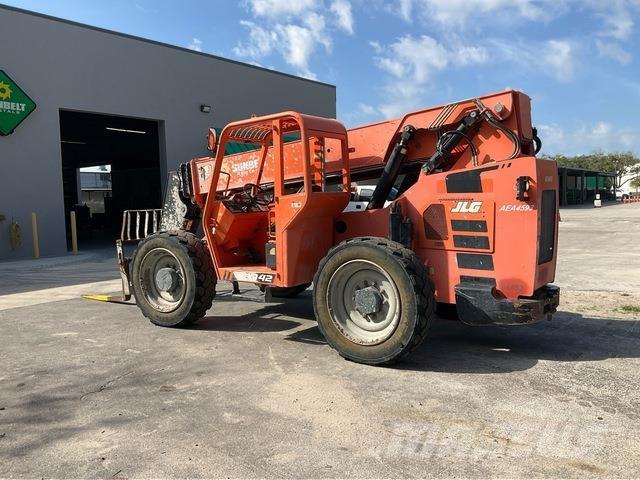JLG 6042 Teleskooplaadurid