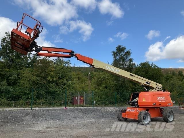 JLG 660SJ Teleskoop poomtõstukid