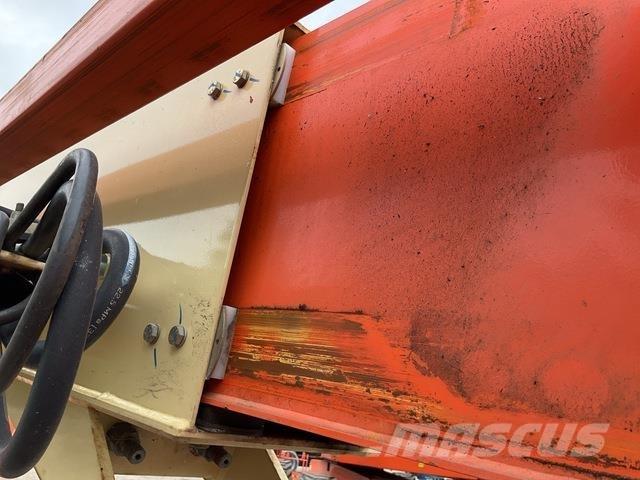 JLG 660SJ Teleskoop poomtõstukid