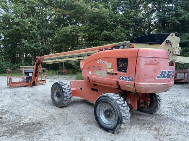 JLG 660SJ Teleskoop poomtõstukid