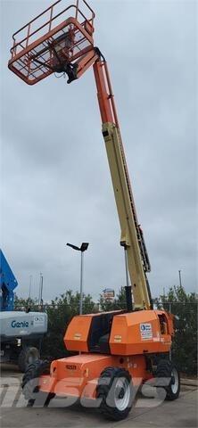 JLG 660SJ Teleskoop poomtõstukid