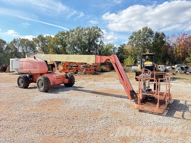 JLG 660SJ Iseliikuvad poomtõstukid