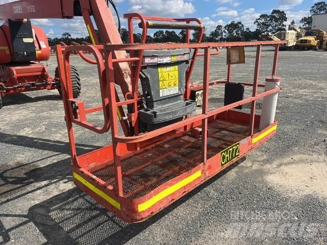 JLG 800 AJ Muu