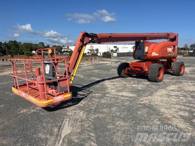JLG 800 AJ Muu