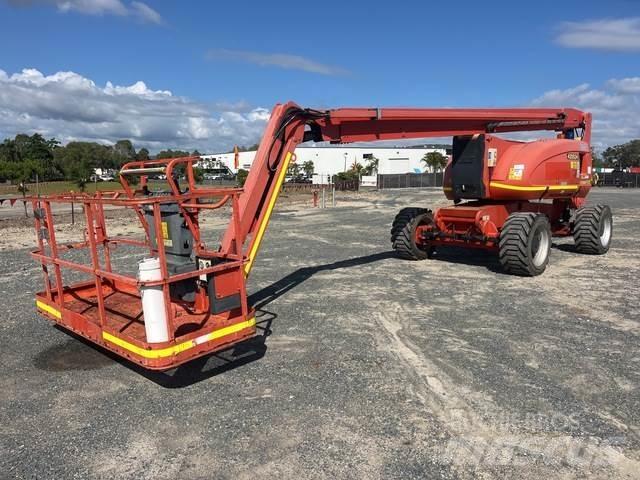 JLG 800 AJ Muu