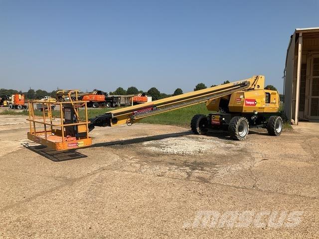 JLG 800S Teleskoop poomtõstukid