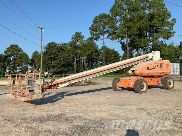 JLG 800S Teleskoop poomtõstukid