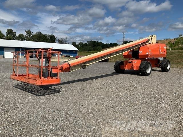 JLG 800S Teleskoop poomtõstukid