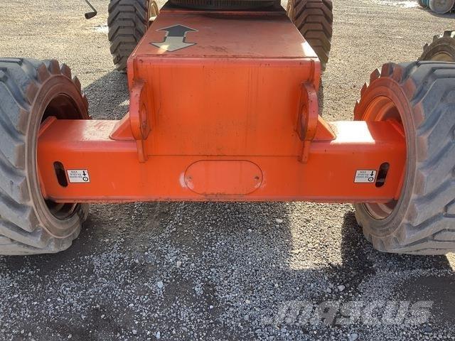 JLG 860SJ Teleskoop poomtõstukid