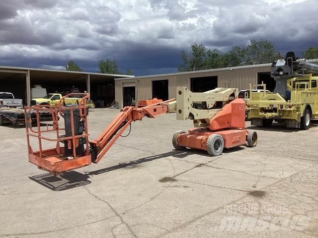 JLG E400AJPN Iseliikuvad poomtõstukid